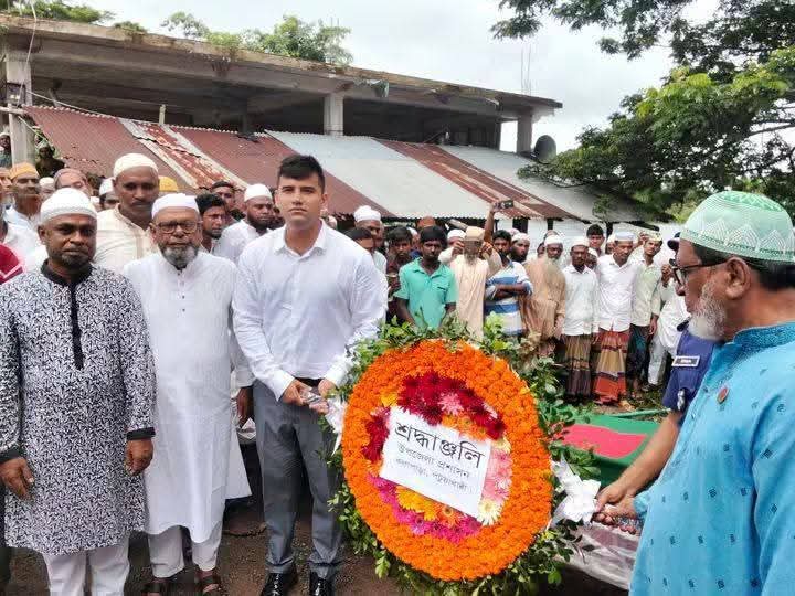 বীর মুক্তিযোদ্ধা আলতাফ হোসেন মাতুব্বরকে রাষ্ট্রীয় মর্যাদায়