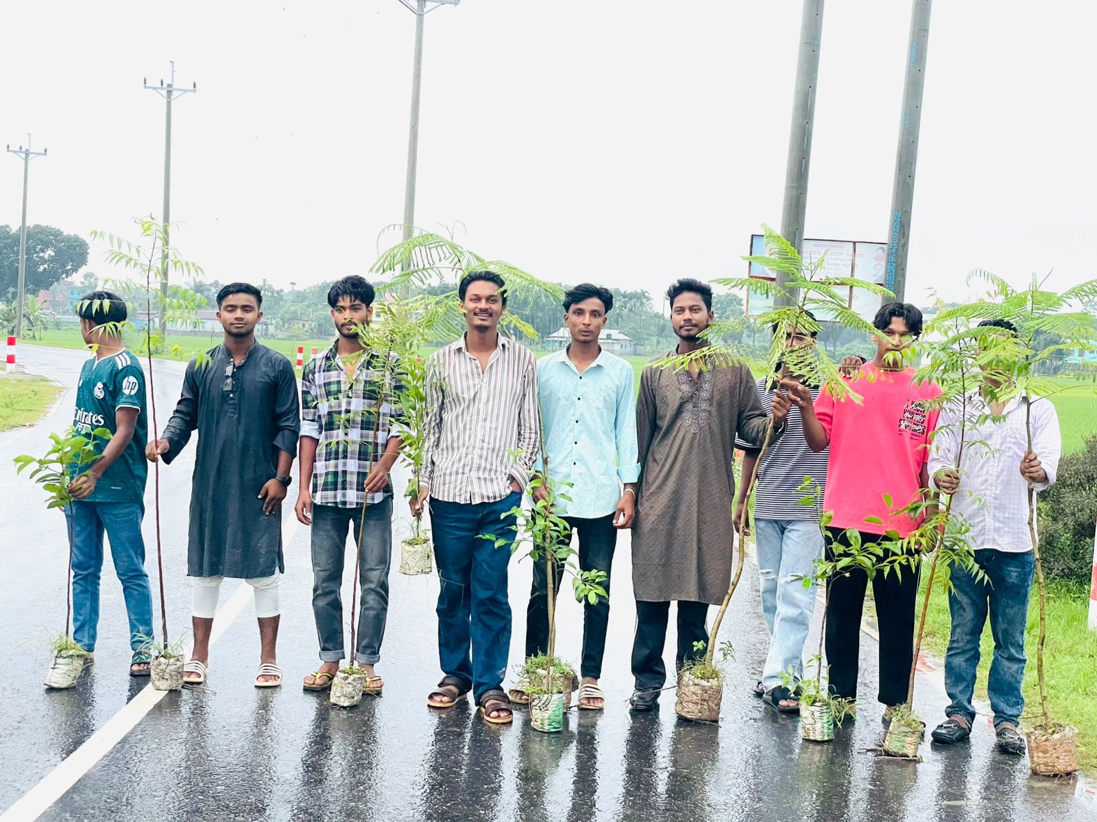 পাকুন্দিয়ায় জাতীয় ছাত্রশক্তির যাত্রা শুরু, বৃক্ষরোপণের মাধ্য